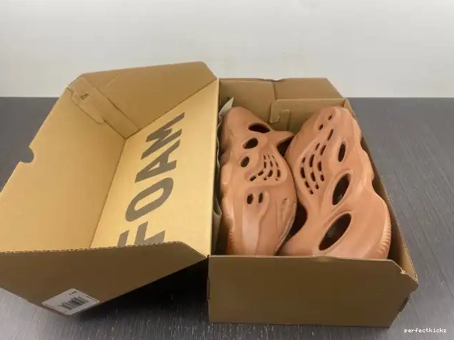 HP5335 RNR Adidas Yeezy Red Foam Clay 0507